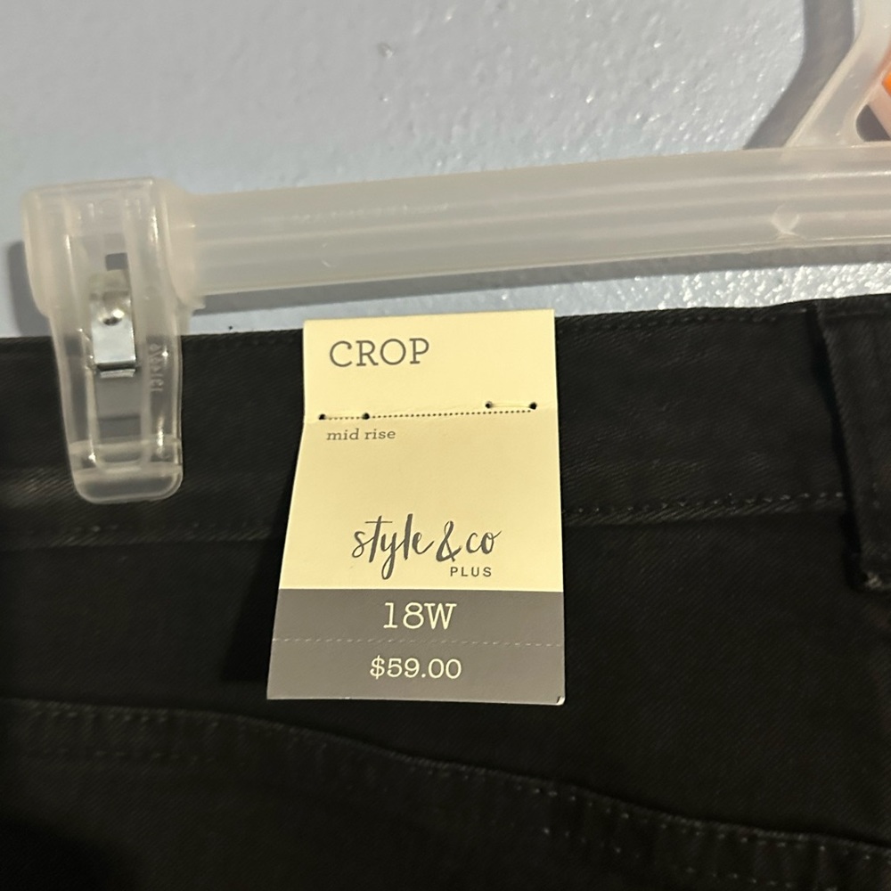 Style & Co Plus Straight Crop Black Denim - Picture 4 of 8